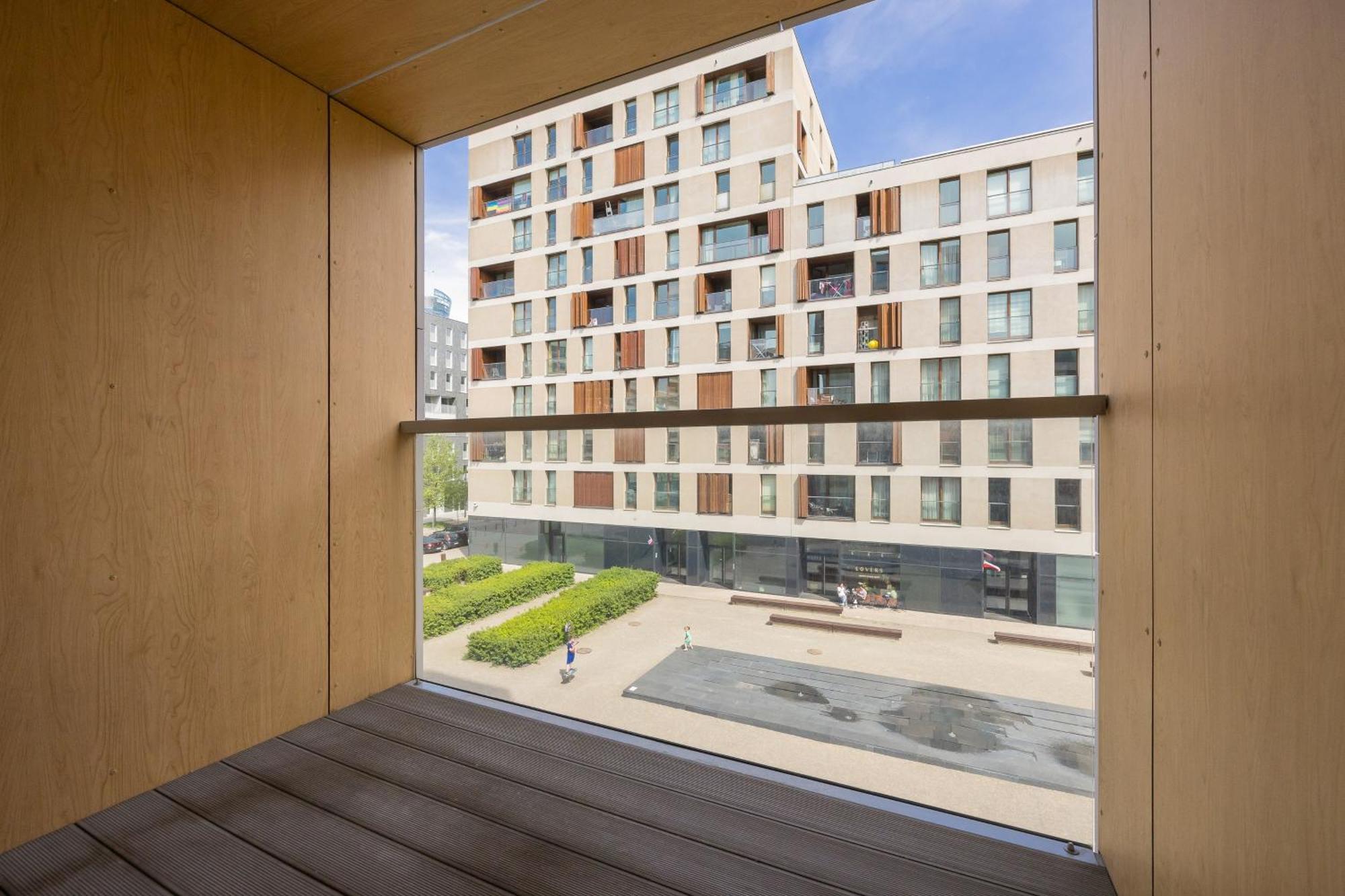 Cozy Apartments With Parking In The 19Th District By Noclegi Renters Varšava Exteriér fotografie